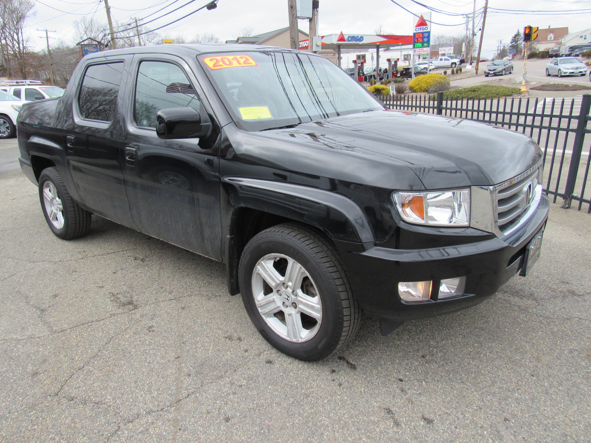 photo of 2012 Honda Ridgeline RTL w/ Leather and Navigation